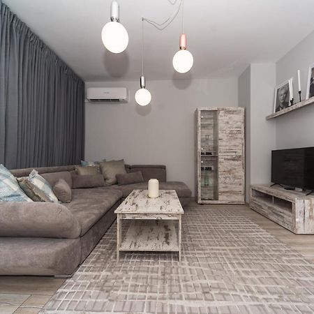 Fashionable 1Bd Flat In The Centre Of Plovdiv Daire Dış mekan fotoğraf